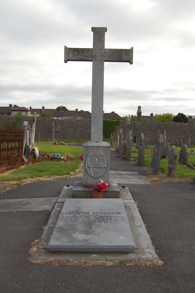 1-fr-mathew-memorial-in-st-josephs-cemetery-cork