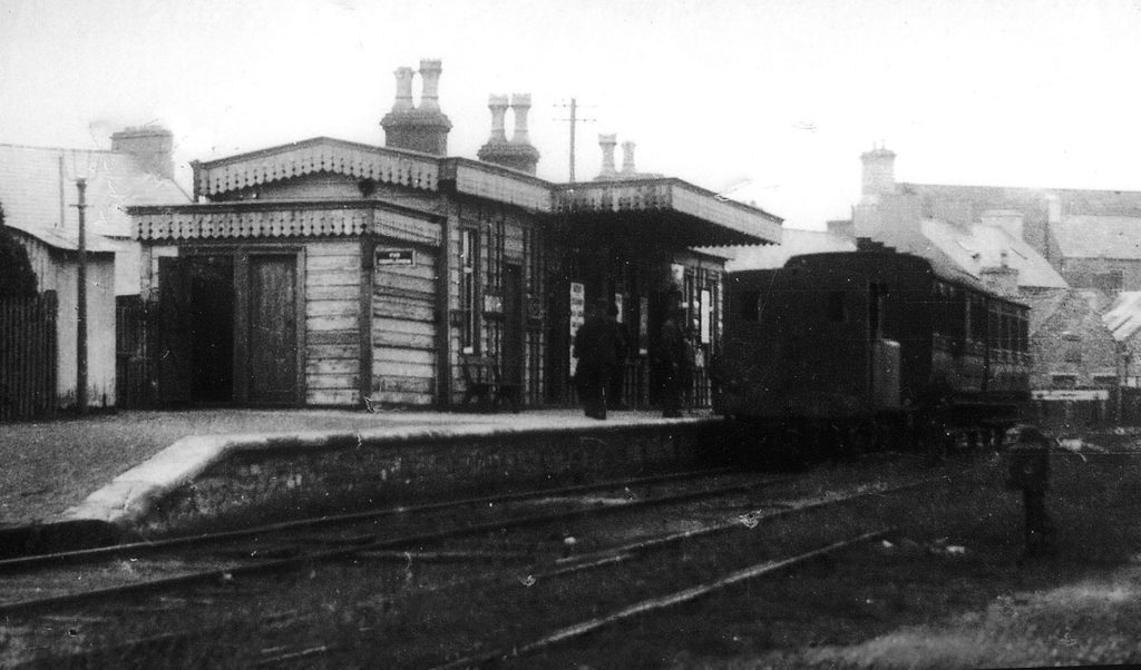 How many people from the locality remember the old Passenger Terminal on the Tralee Road side of the Railway Yard and seen here as depicted on Divane's 2008 Calendar. Photo from Timothy Murphy's Collection